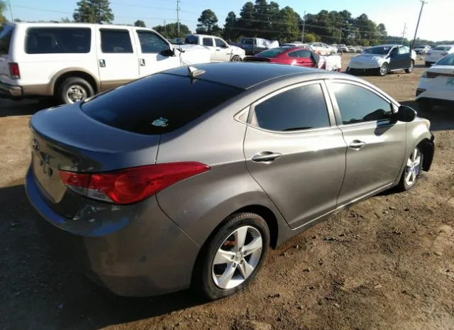 Photo 3 VIN: 5NPDH4AE8DH355891 - HYUNDAI ELANTRA 