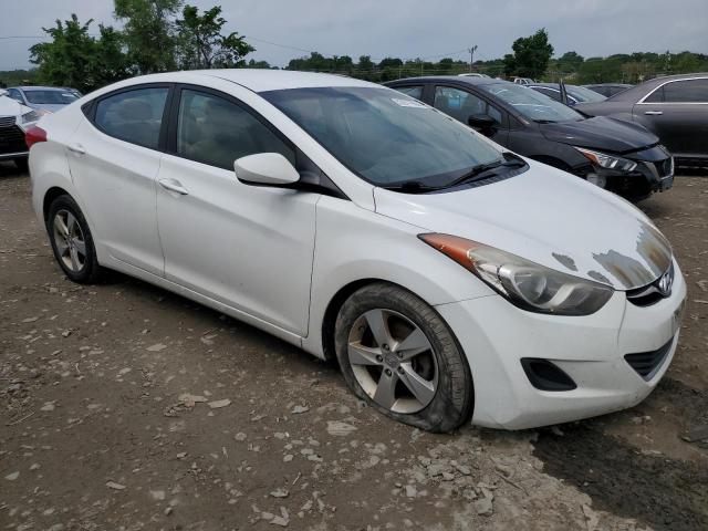 Photo 3 VIN: 5NPDH4AE8DH357575 - HYUNDAI ELANTRA 