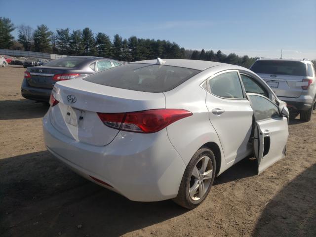 Photo 3 VIN: 5NPDH4AE8DH367040 - HYUNDAI ELANTRA 