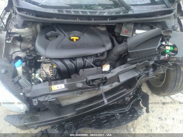 Photo 9 VIN: 5NPDH4AE8DH389362 - HYUNDAI ELANTRA 