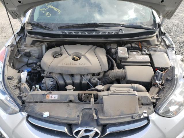 Photo 6 VIN: 5NPDH4AE8DH390687 - HYUNDAI ELANTRA GL 