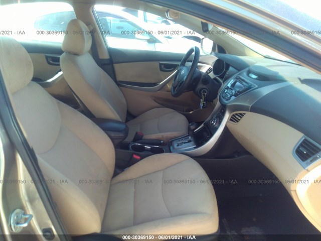 Photo 4 VIN: 5NPDH4AE8DH391225 - HYUNDAI ELANTRA 