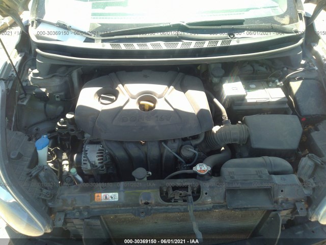 Photo 9 VIN: 5NPDH4AE8DH391225 - HYUNDAI ELANTRA 