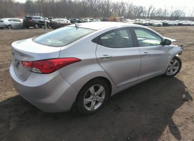 Photo 3 VIN: 5NPDH4AE8DH391564 - HYUNDAI ELANTRA 