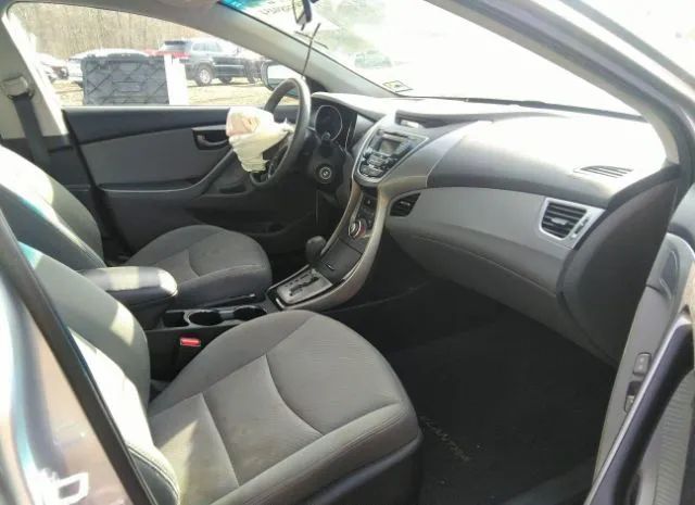 Photo 4 VIN: 5NPDH4AE8DH391564 - HYUNDAI ELANTRA 