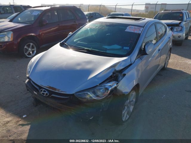 Photo 5 VIN: 5NPDH4AE8DH396117 - HYUNDAI ELANTRA 