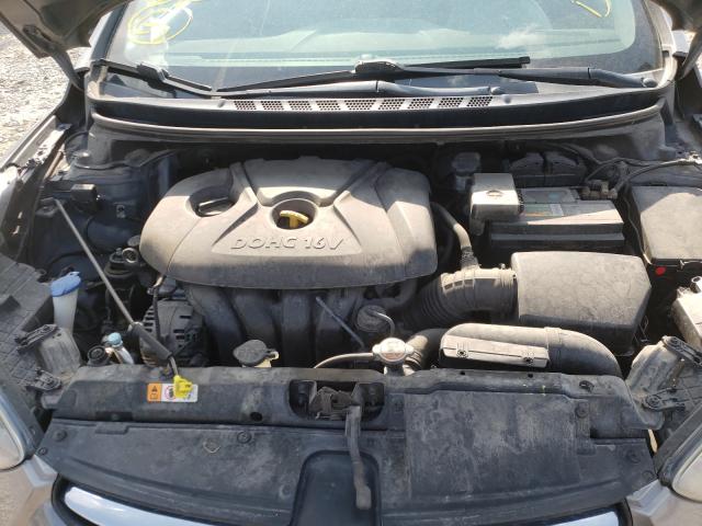 Photo 6 VIN: 5NPDH4AE8DH397798 - HYUNDAI ELANTRA GL 