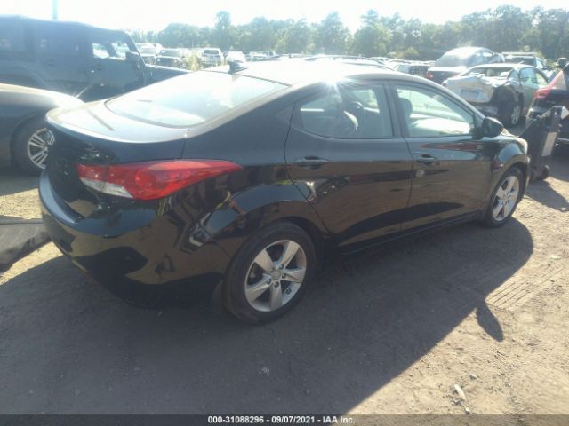 Photo 3 VIN: 5NPDH4AE8DH398112 - HYUNDAI ELANTRA 