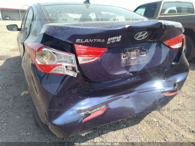 Photo 5 VIN: 5NPDH4AE8DH402207 - HYUNDAI ELANTRA 