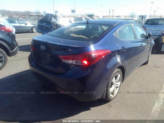 Photo 3 VIN: 5NPDH4AE8DH403373 - HYUNDAI ELANTRA 