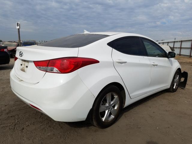 Photo 3 VIN: 5NPDH4AE8DH407777 - HYUNDAI ELANTRA GL 