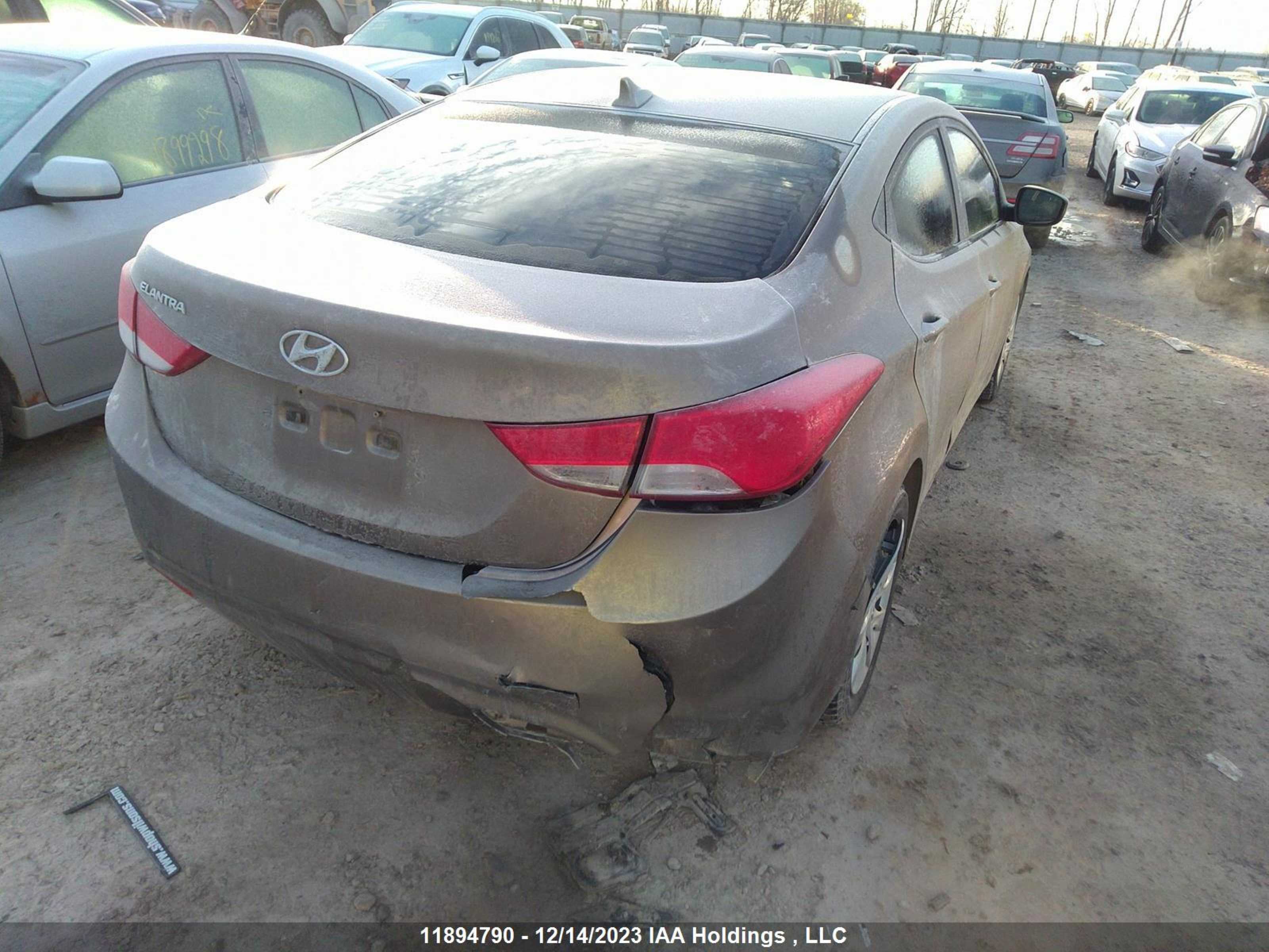 Photo 5 VIN: 5NPDH4AE8DH408282 - HYUNDAI ELANTRA 