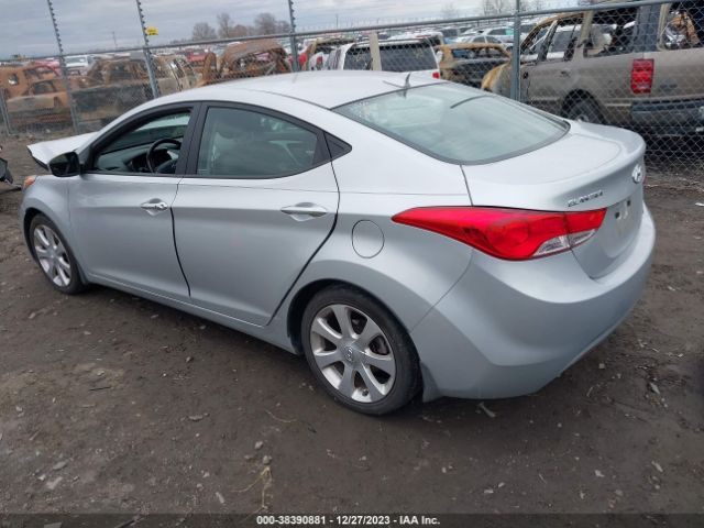 Photo 2 VIN: 5NPDH4AE8DH411375 - HYUNDAI ELANTRA 