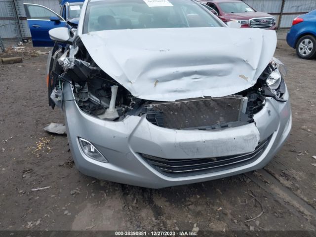 Photo 5 VIN: 5NPDH4AE8DH411375 - HYUNDAI ELANTRA 