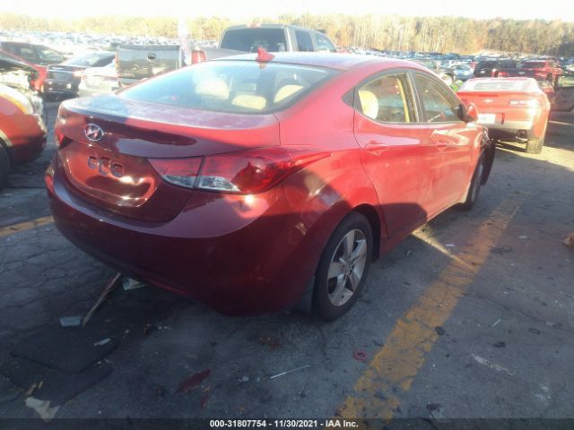 Photo 3 VIN: 5NPDH4AE8DH422666 - HYUNDAI ELANTRA 