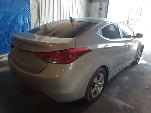 Photo 3 VIN: 5NPDH4AE8DH428399 - HYUNDAI ELANTRA GL 