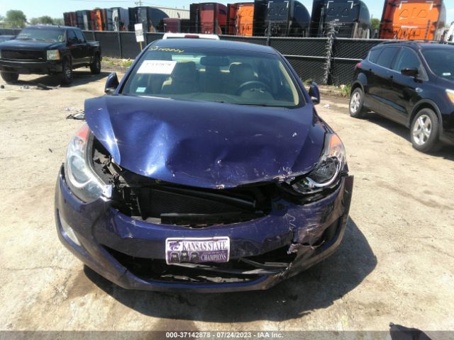 Photo 5 VIN: 5NPDH4AE8DH435031 - HYUNDAI ELANTRA 