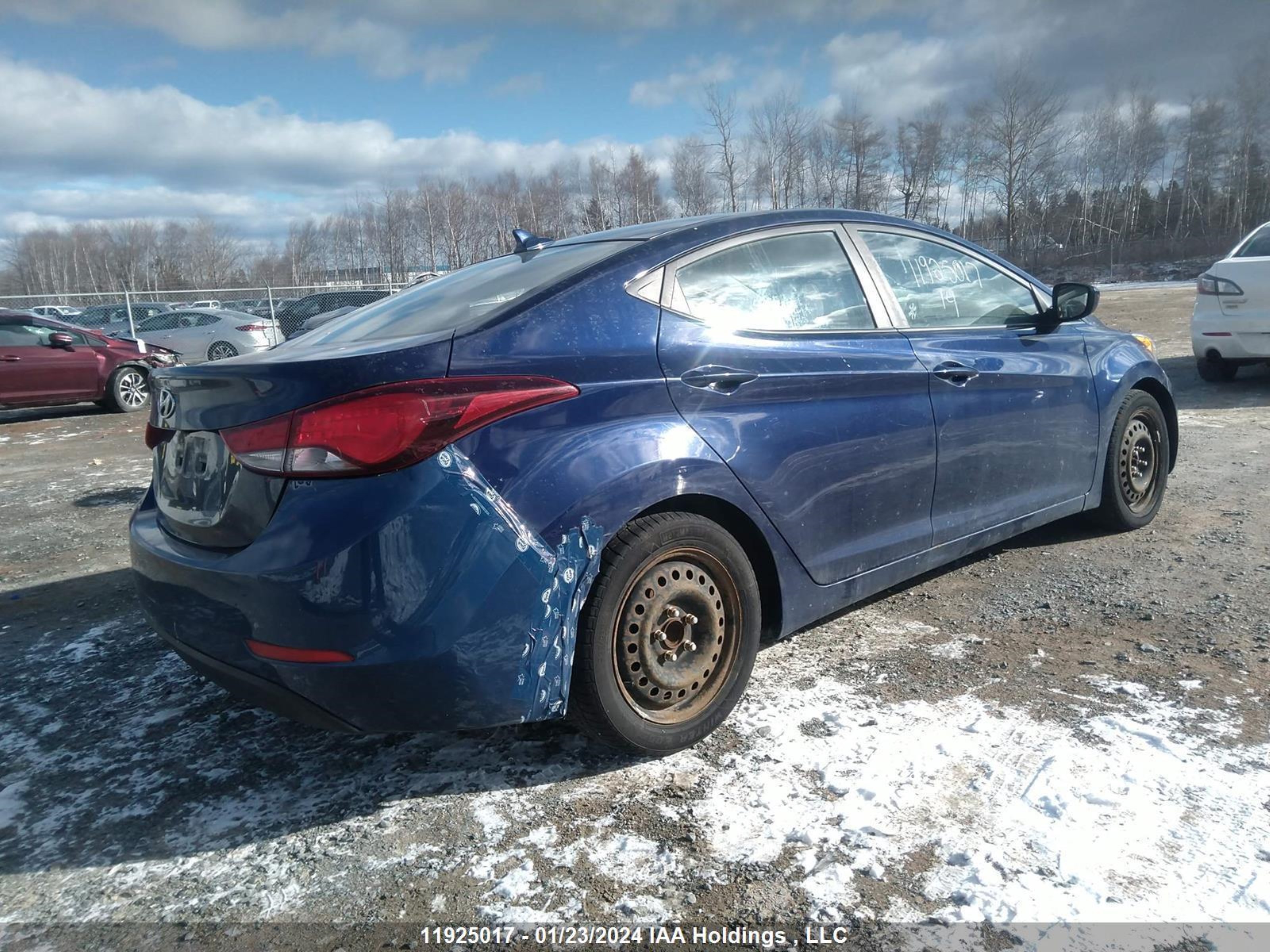 Photo 3 VIN: 5NPDH4AE8EH456432 - HYUNDAI ELANTRA 