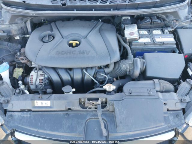 Photo 9 VIN: 5NPDH4AE8EH457399 - HYUNDAI ELANTRA 