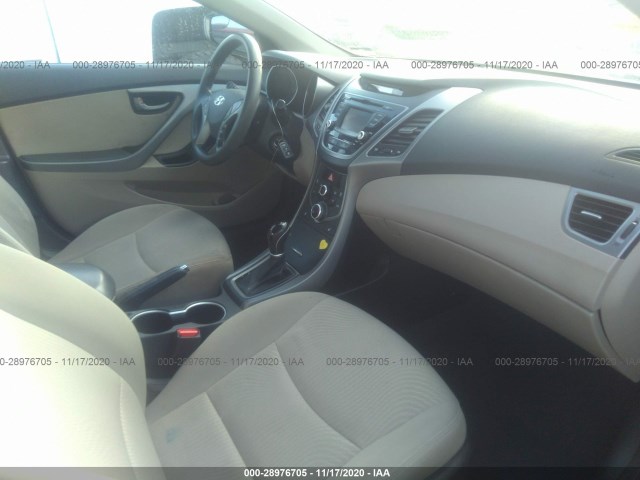 Photo 4 VIN: 5NPDH4AE8EH462327 - HYUNDAI ELANTRA 