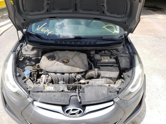 Photo 6 VIN: 5NPDH4AE8EH471125 - HYUNDAI ELANTRA 