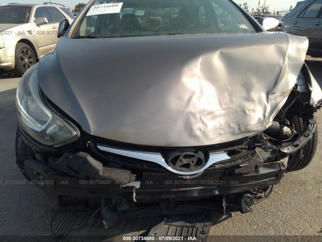 Photo 5 VIN: 5NPDH4AE8EH477586 - HYUNDAI ELANTRA 