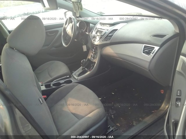 Photo 4 VIN: 5NPDH4AE8EH479015 - HYUNDAI ELANTRA 