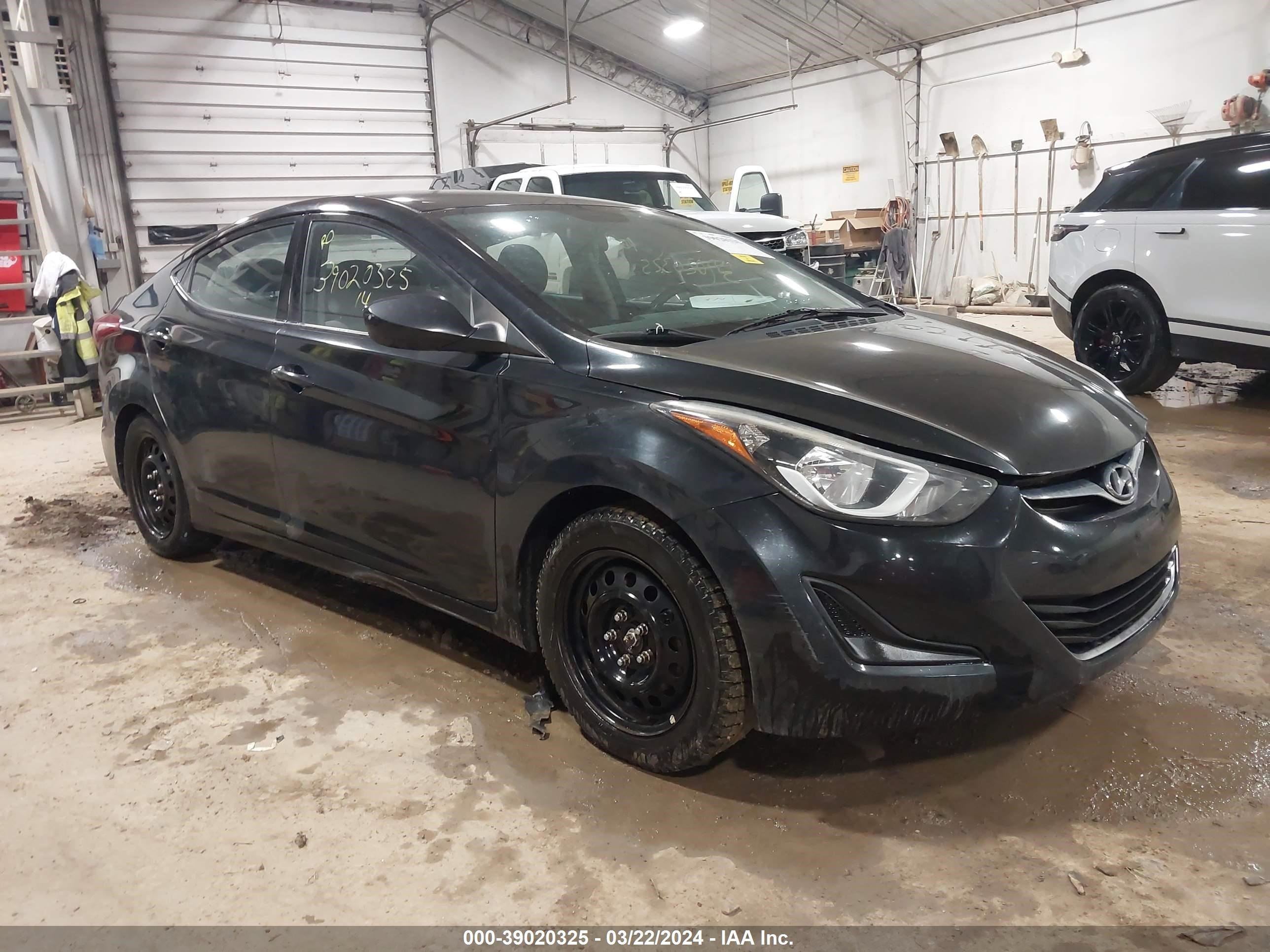 Photo 0 VIN: 5NPDH4AE8EH488104 - HYUNDAI ELANTRA 