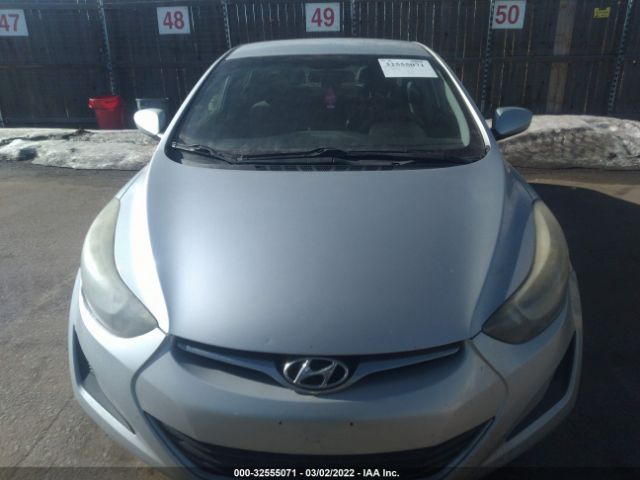 Photo 5 VIN: 5NPDH4AE8EH488247 - HYUNDAI ELANTRA 