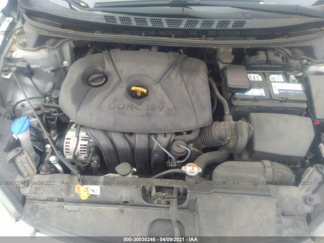 Photo 9 VIN: 5NPDH4AE8EH493741 - HYUNDAI ELANTRA 