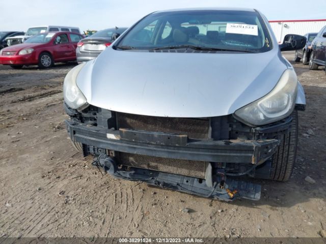 Photo 5 VIN: 5NPDH4AE8EH498180 - HYUNDAI ELANTRA 