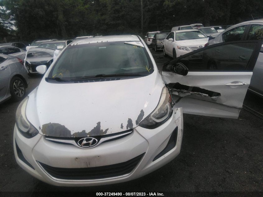 Photo 11 VIN: 5NPDH4AE8FH590293 - HYUNDAI ELANTRA 