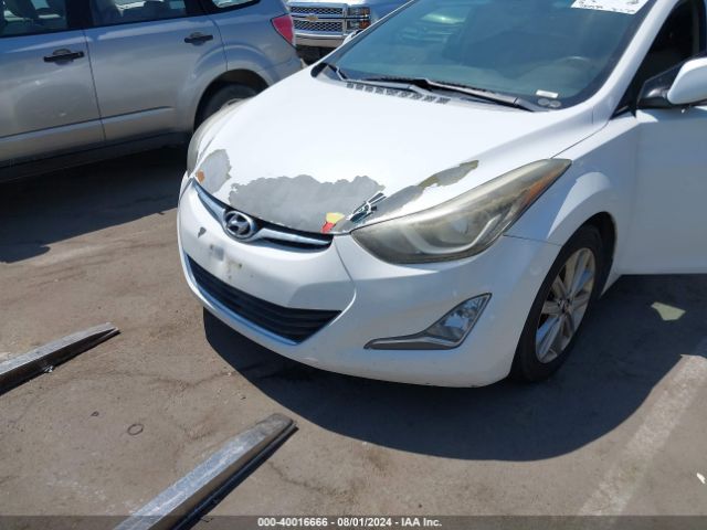 Photo 5 VIN: 5NPDH4AE8FH590925 - HYUNDAI ELANTRA 