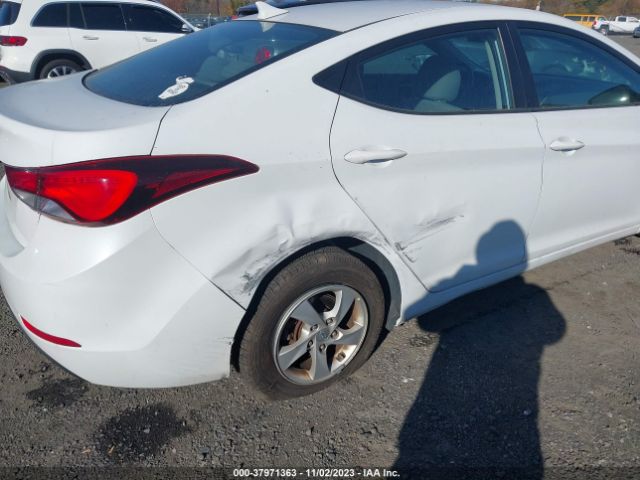 Photo 5 VIN: 5NPDH4AE8FH595901 - HYUNDAI ELANTRA 