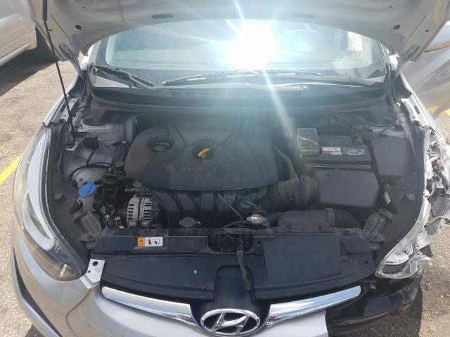 Photo 6 VIN: 5NPDH4AE8FH622739 - HYUNDAI ELANTRA SE 