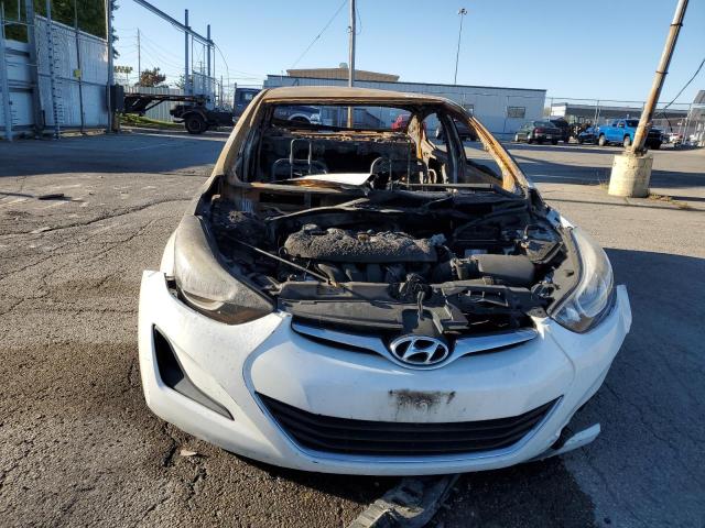 Photo 4 VIN: 5NPDH4AE8FH623955 - HYUNDAI ELANTRA SE 