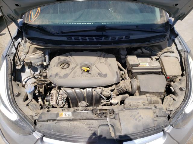 Photo 6 VIN: 5NPDH4AE8FH627603 - HYUNDAI ELANTRA 