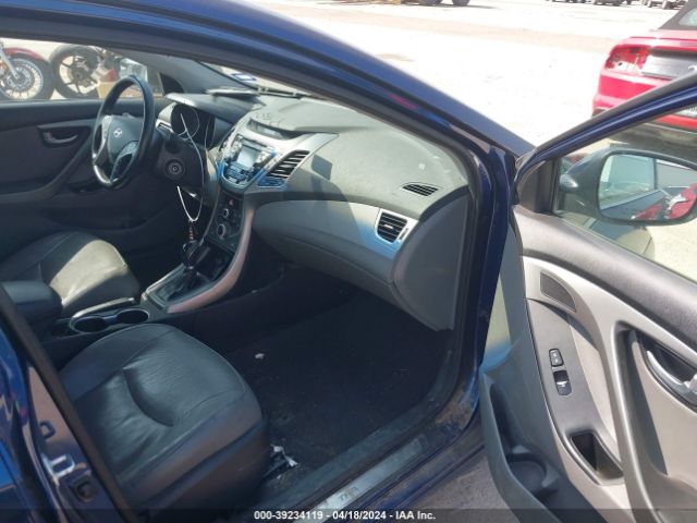 Photo 4 VIN: 5NPDH4AE8FH634809 - HYUNDAI ELANTRA 