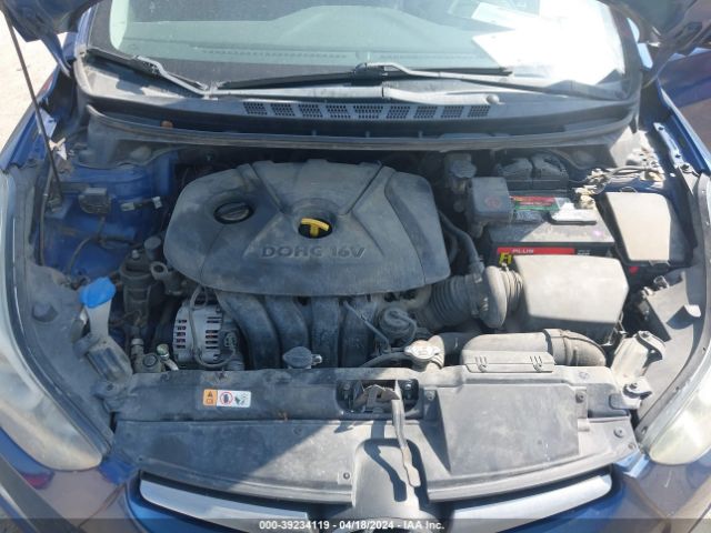 Photo 9 VIN: 5NPDH4AE8FH634809 - HYUNDAI ELANTRA 