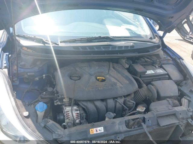 Photo 9 VIN: 5NPDH4AE8FH636172 - HYUNDAI ELANTRA 