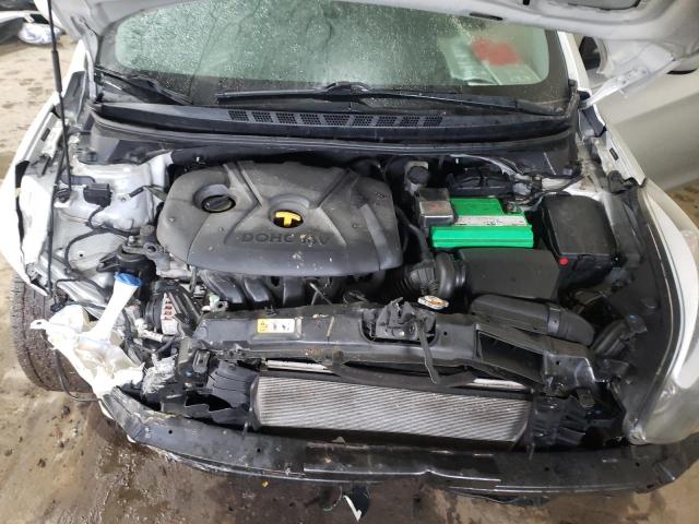 Photo 10 VIN: 5NPDH4AE8FH644644 - HYUNDAI ELANTRA SE 