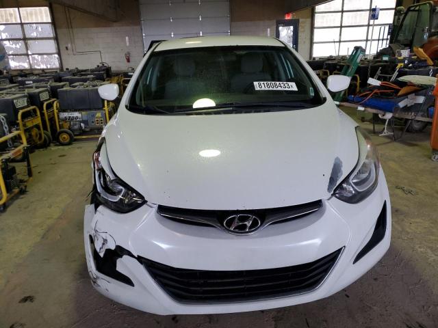 Photo 4 VIN: 5NPDH4AE8FH645437 - HYUNDAI ELANTRA 