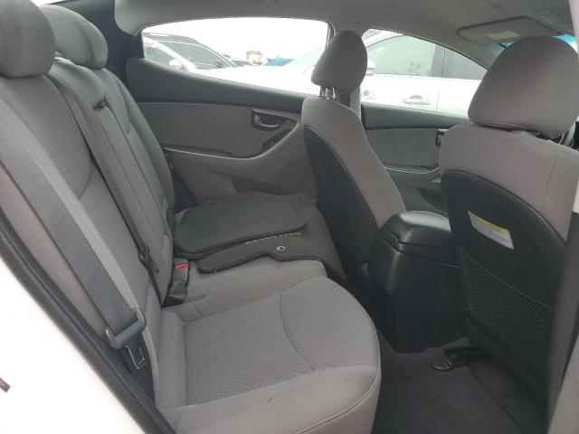 Photo 9 VIN: 5NPDH4AE8GH654804 - HYUNDAI ELANTRA SE 