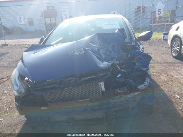 Photo 9 VIN: 5NPDH4AE8GH662174 - HYUNDAI ELANTRA 