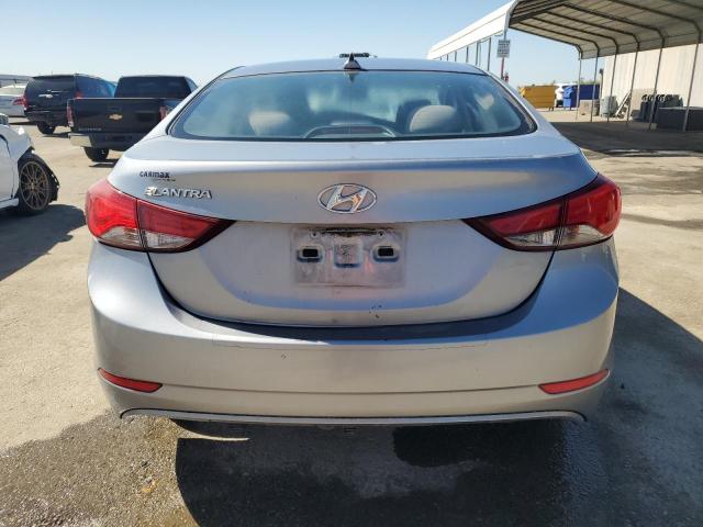 Photo 5 VIN: 5NPDH4AE8GH667696 - HYUNDAI ELANTRA SE 