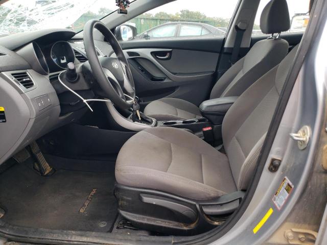 Photo 6 VIN: 5NPDH4AE8GH670677 - HYUNDAI ELANTRA SE 