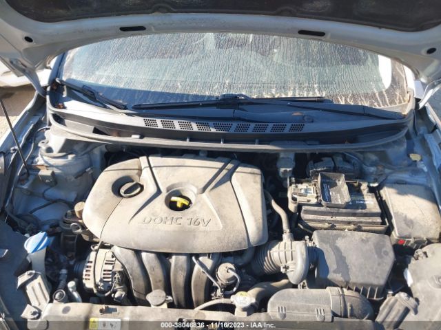 Photo 9 VIN: 5NPDH4AE8GH672963 - HYUNDAI ELANTRA 