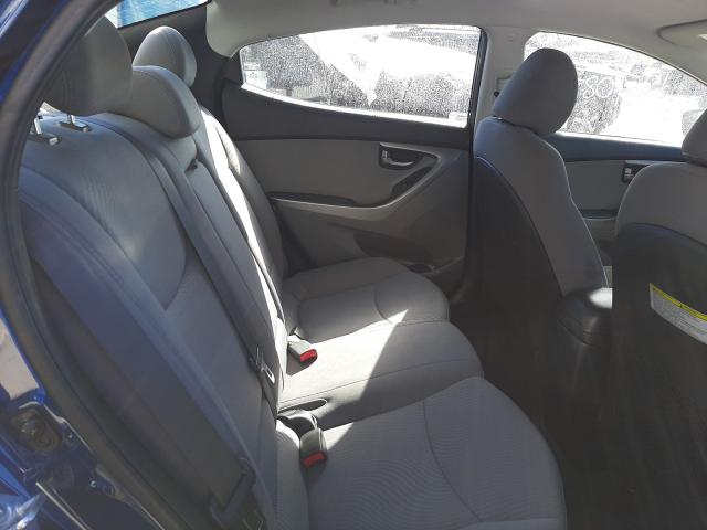 Photo 5 VIN: 5NPDH4AE8GH677001 - HYUNDAI ELANTRA SE 