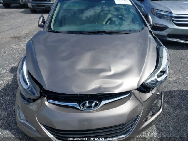 Photo 9 VIN: 5NPDH4AE8GH677323 - HYUNDAI ELANTRA 