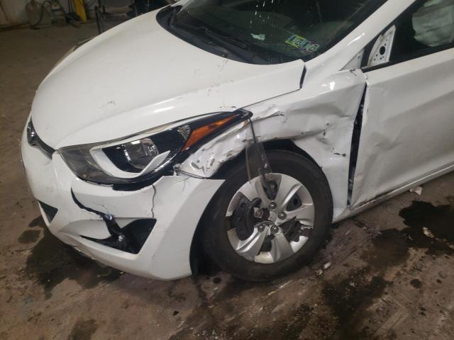 Photo 8 VIN: 5NPDH4AE8GH682571 - HYUNDAI ELANTRA SE 